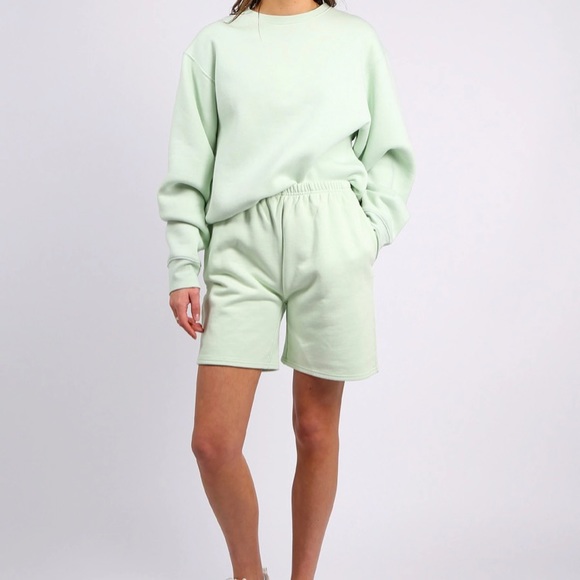 SET🌟 BRUNETTE THE LABEL HOODIE/SHORT SET MINT GELATO - Picture 1 of 9